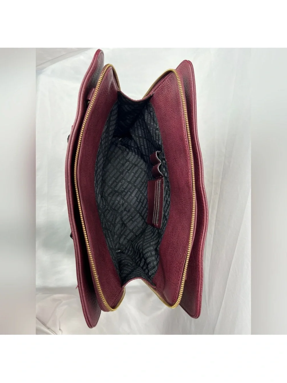 Steve Madden Burgundy Leather Handbag Interior-Excellent Condition